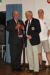 John prepares to present the Vice Presidential Chain to Barry